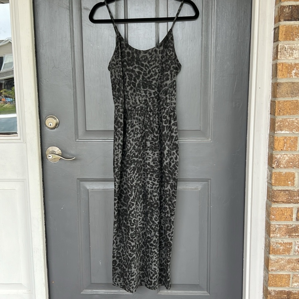 Old Navy Women Dress Size Small Gray And Black Leopard. New. Orig $35